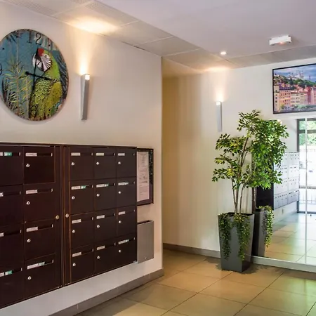 Petit Nid Douillet Apartmán Décines-Charpieu